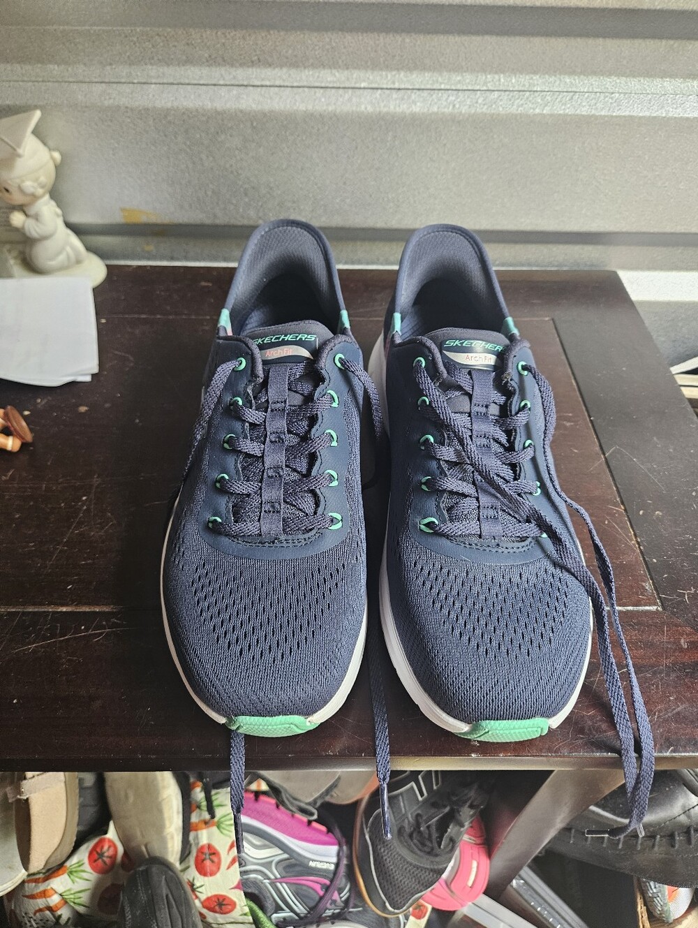 Skechers Women's Arch Fit 2.0 Easy Chic Hands Free Slip-ins Sneaker Blue Size 10
